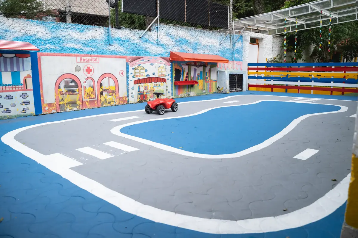 Atividade em grupo Escola Piu Piu